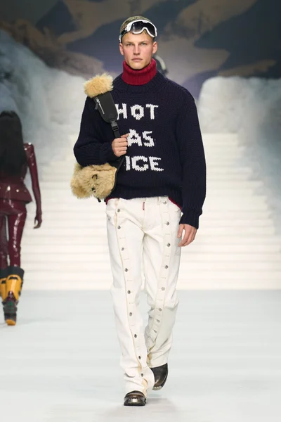 Look 31